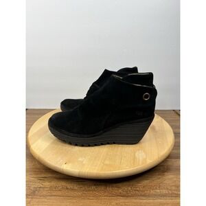 Fly‎ London Women's EUR 37 US 6/ 6.5 Gray Suede Yebi Wedge Booties Tie Back